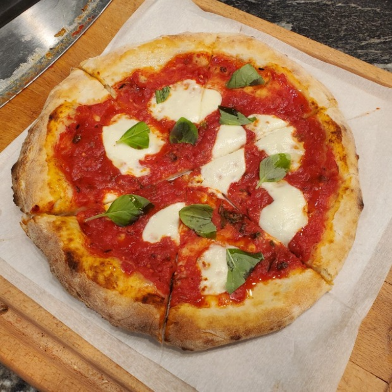 Delicious Margherita Pizza